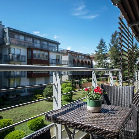 Apartament Familijny Delux Swinemünde Exterior foto